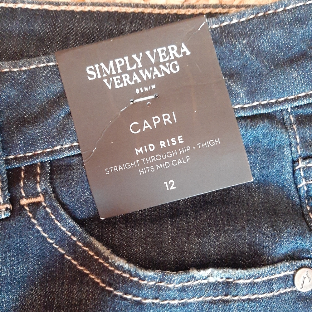 NWT Simply Vera Vera Wang Mid Rise Capri Jeans size 12 - Picture 13 of 13
